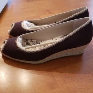 Banana Republic Peeptoe Wedges
